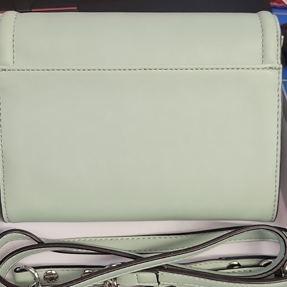 Nine West Mint Green Crossbody Bag Chain Accent Strap New In Box - Picture 8 of 10